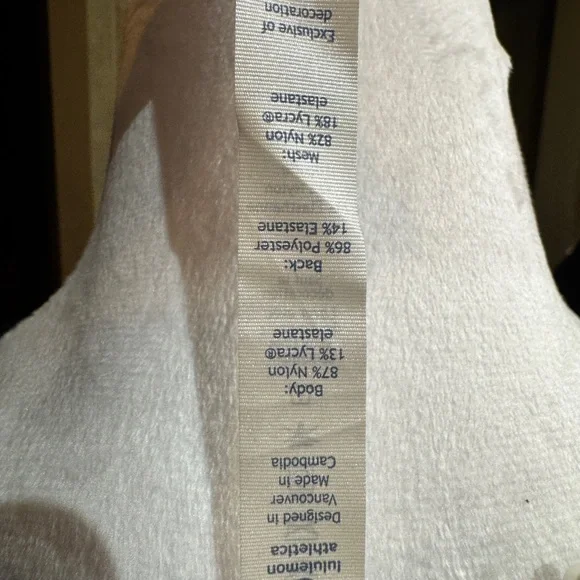 Lululemon making moves black top size 6 Women's Black Long Sleeve Top NWT - Picture 6 of 8